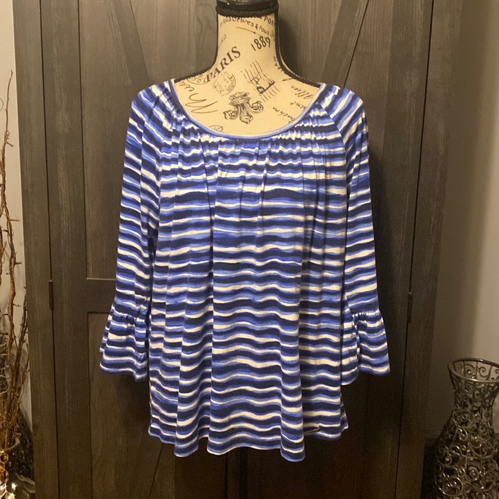 Michael Kors blue and white 3/4 ruffle sleeve t-shirt